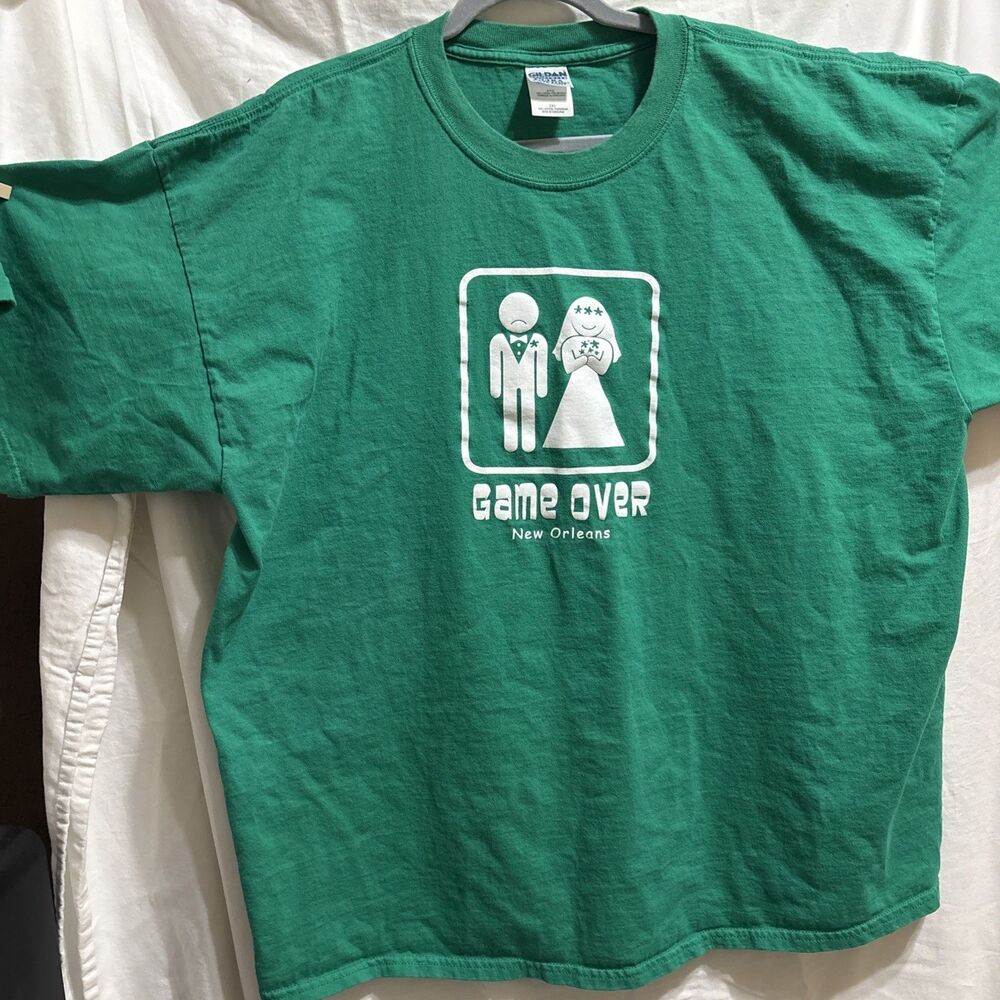 Gildan Ultra Cotton 2XL Green Game Over New Orleans Wedding Graphic T-Shirt